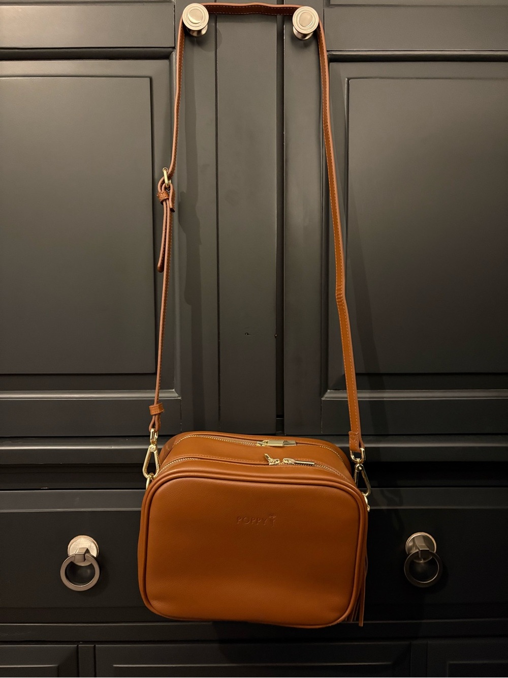 Leather Crossbody Bag in Cognac Brown